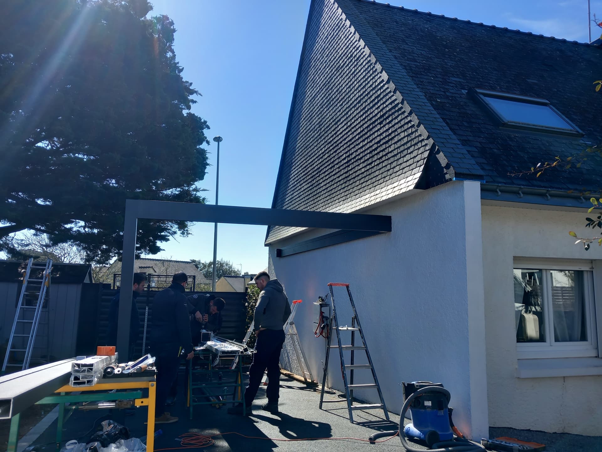 Photo d'un carport construction