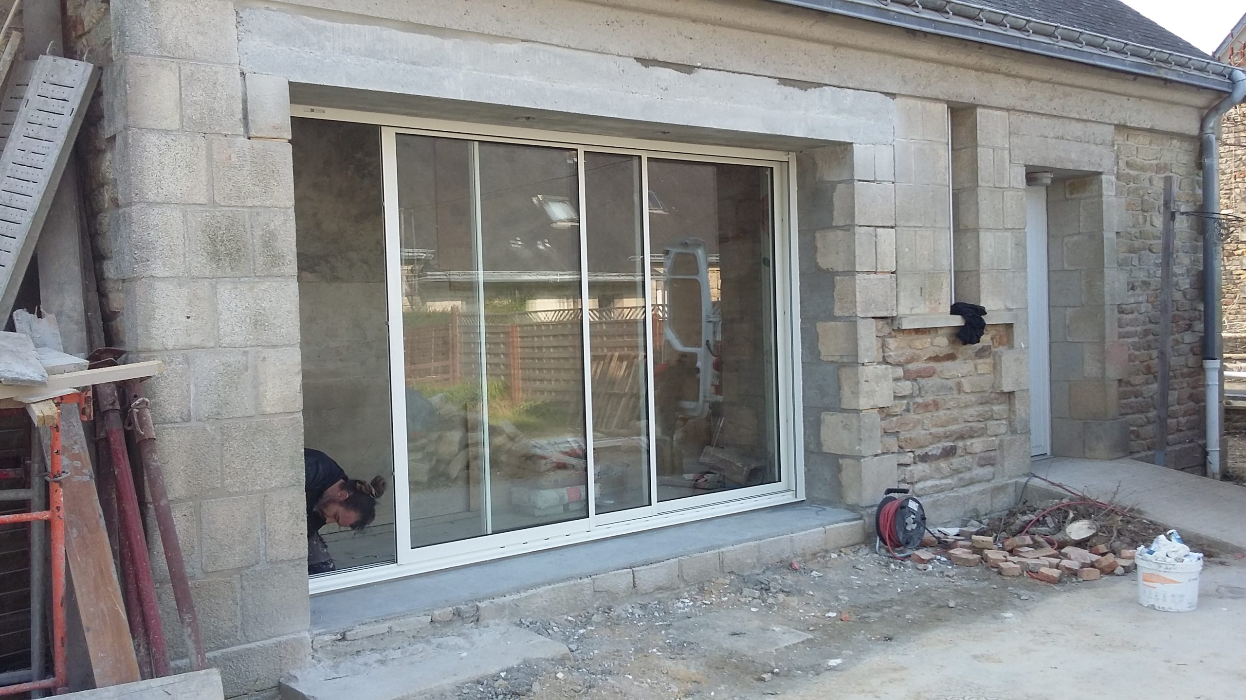 Installation de fenêtres et de baie vitrée