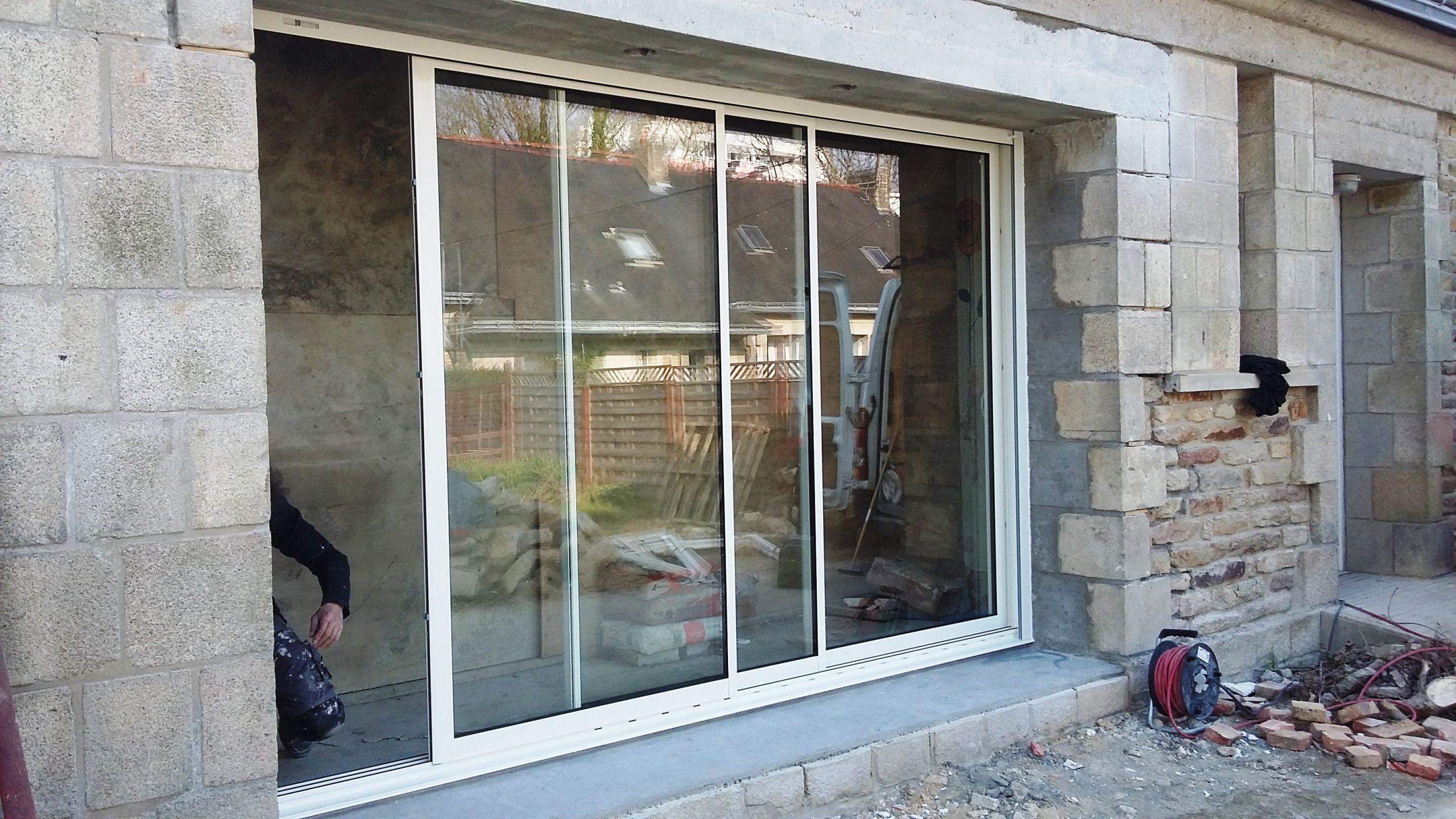 Installation de fenêtres et de baie vitrée