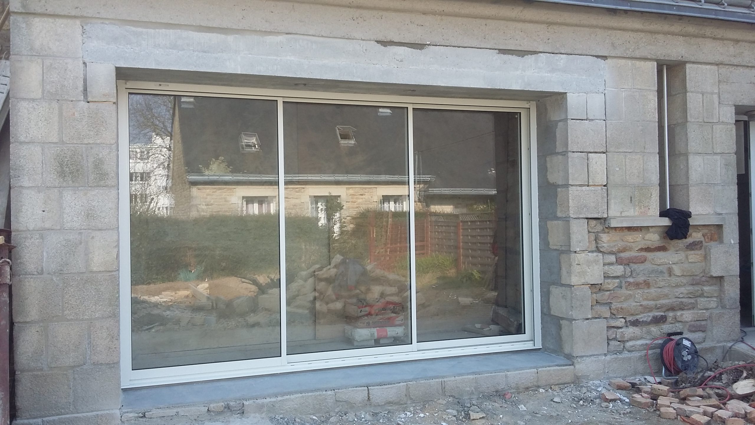 Installation de fenêtres et de baie vitrée